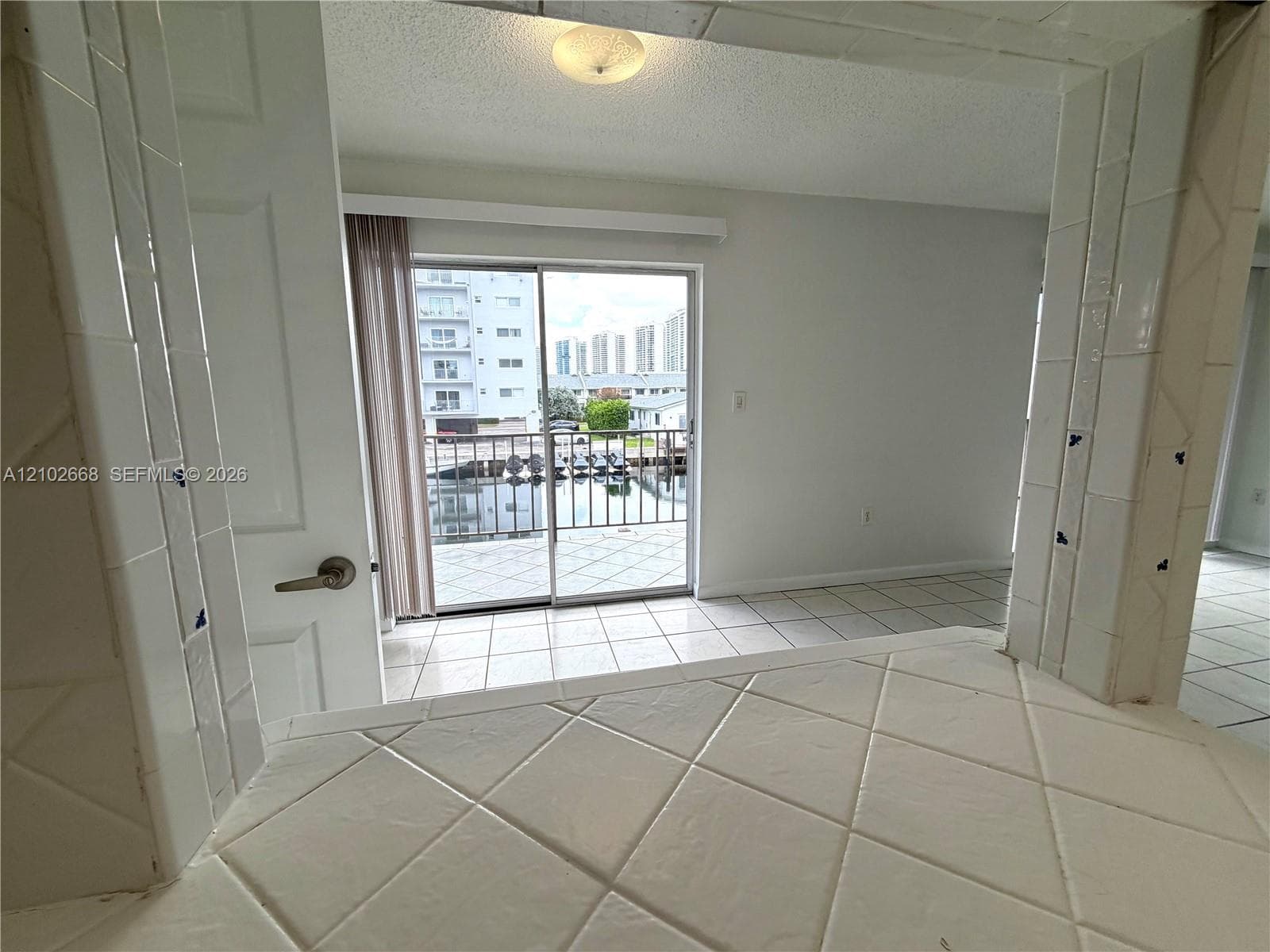CARIBBEAN HOUSE CONDO · #204 in North Miami Beach - Photo 7