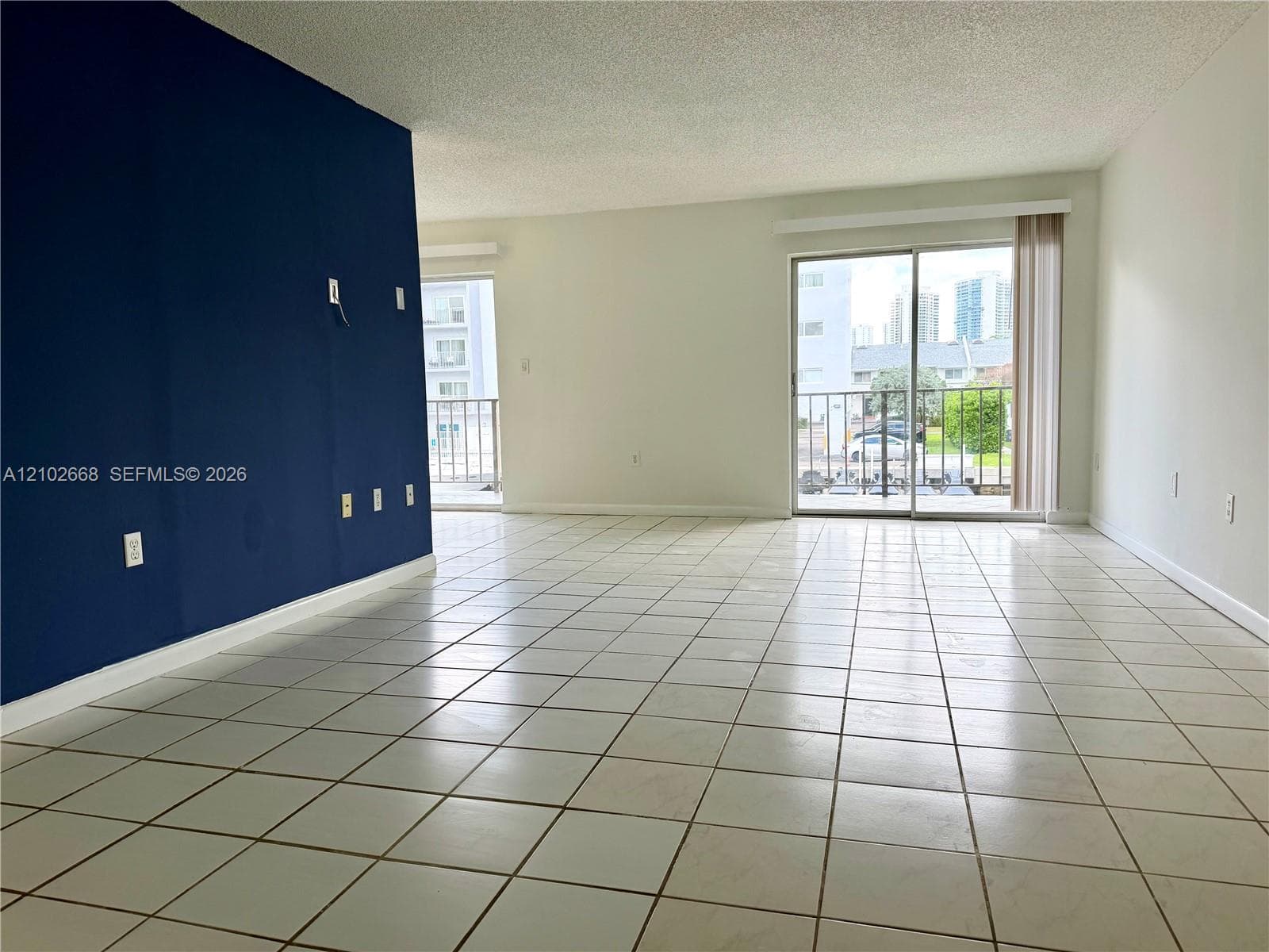 CARIBBEAN HOUSE CONDO · #204 in North Miami Beach - Photo 3