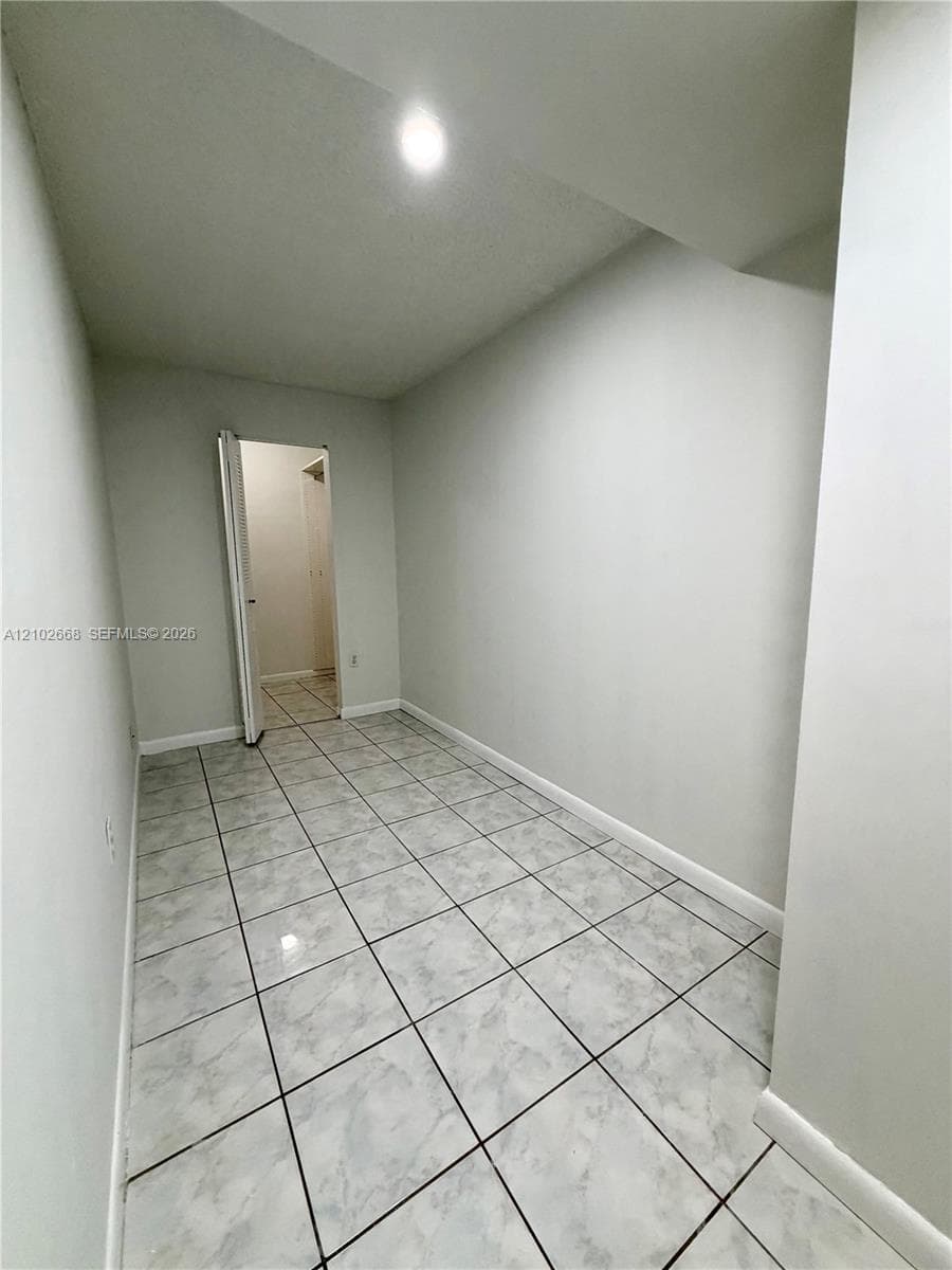CARIBBEAN HOUSE CONDO · #204 in North Miami Beach - Photo 18