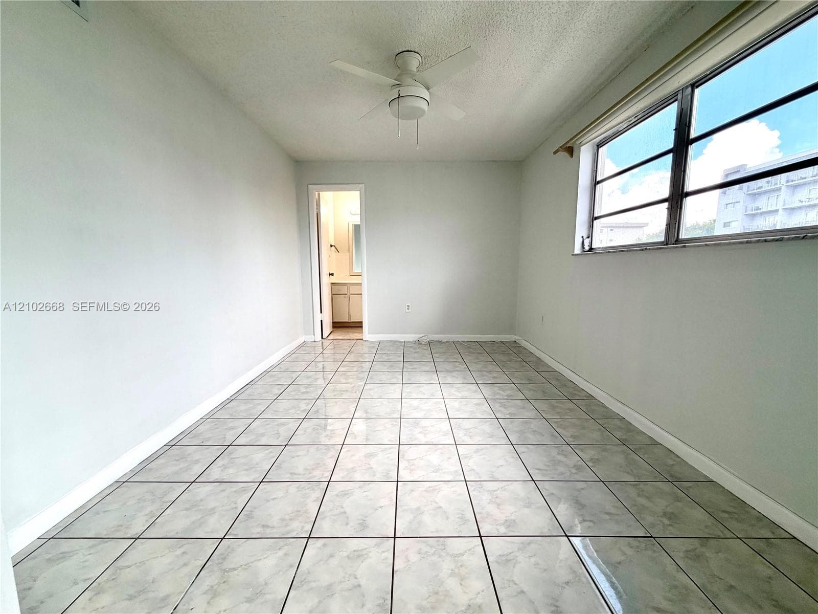 CARIBBEAN HOUSE CONDO · #204 in North Miami Beach - Photo 11