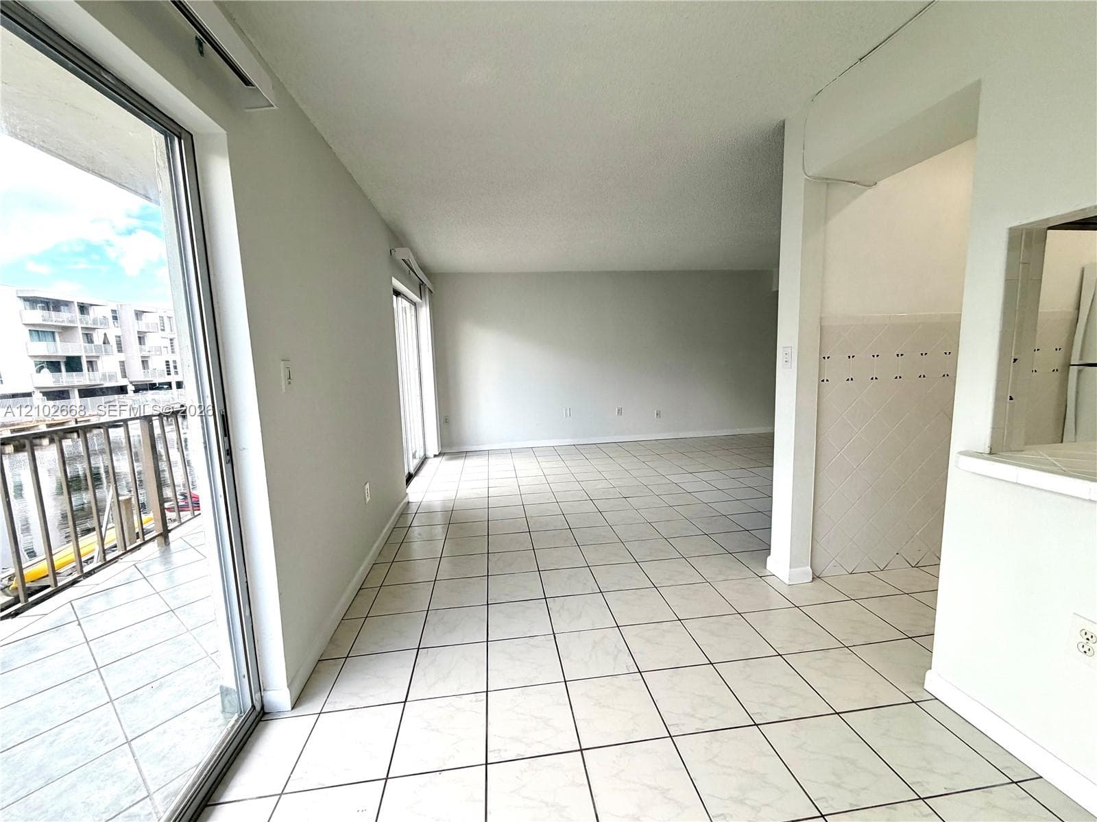 CARIBBEAN HOUSE CONDO · #204 in North Miami Beach - Photo 8