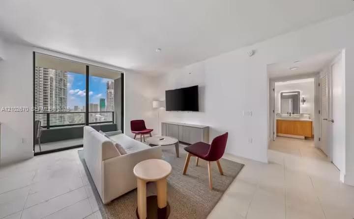 Gale Hotel & Residences (Natiivo) · #3202 in Miami - Photo 6