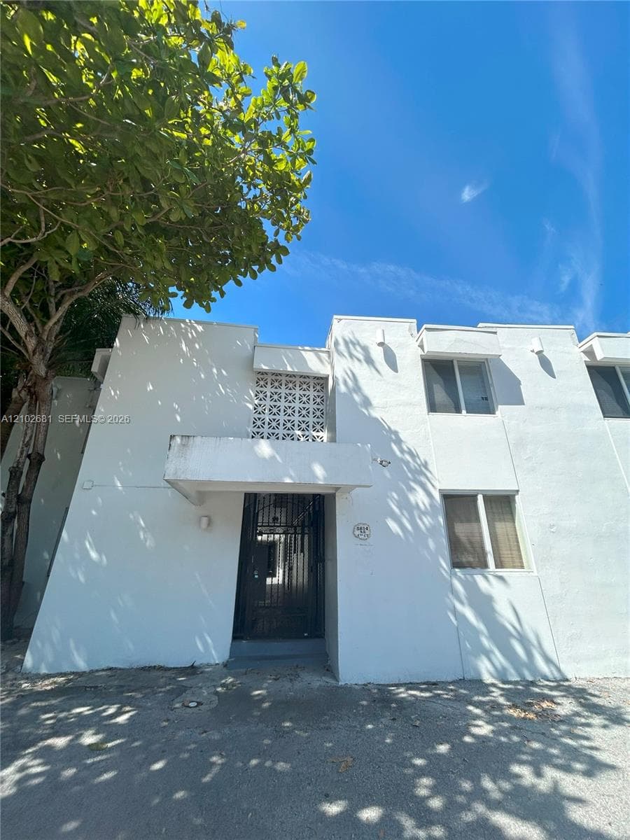 BAYSHORE UNIT NO 4 · #106 in Miami - Photo 3