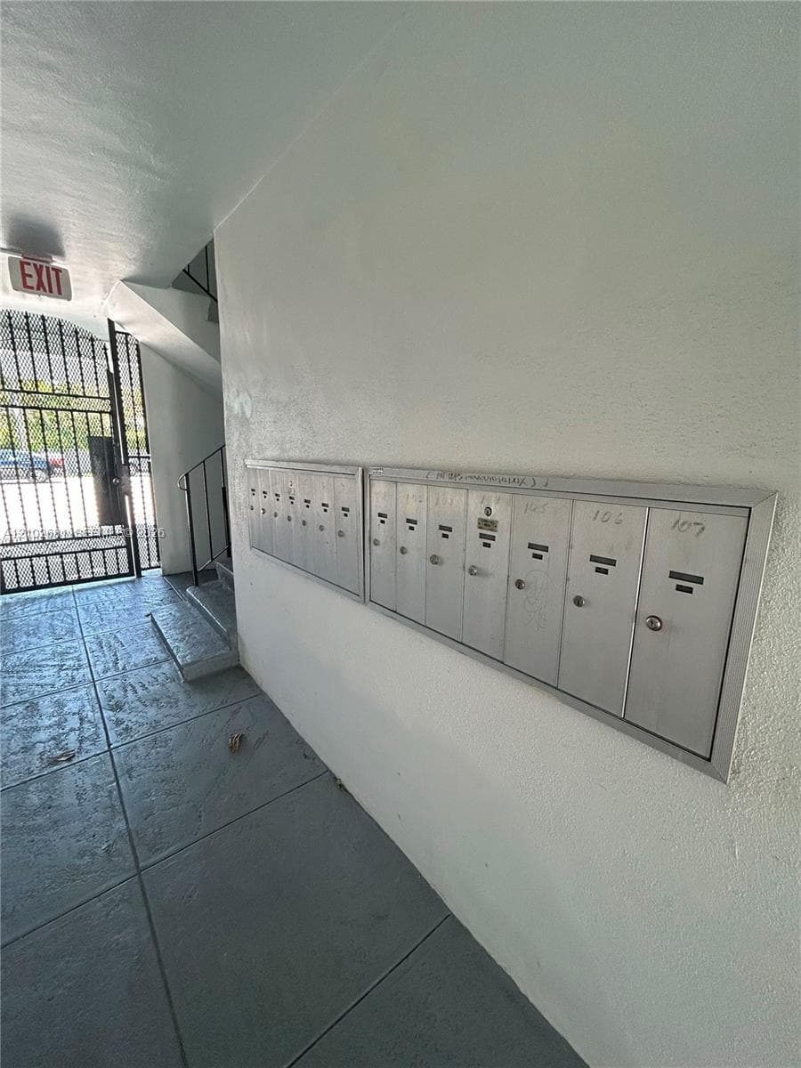 BAYSHORE UNIT NO 4 · #106 in Miami - Photo 19