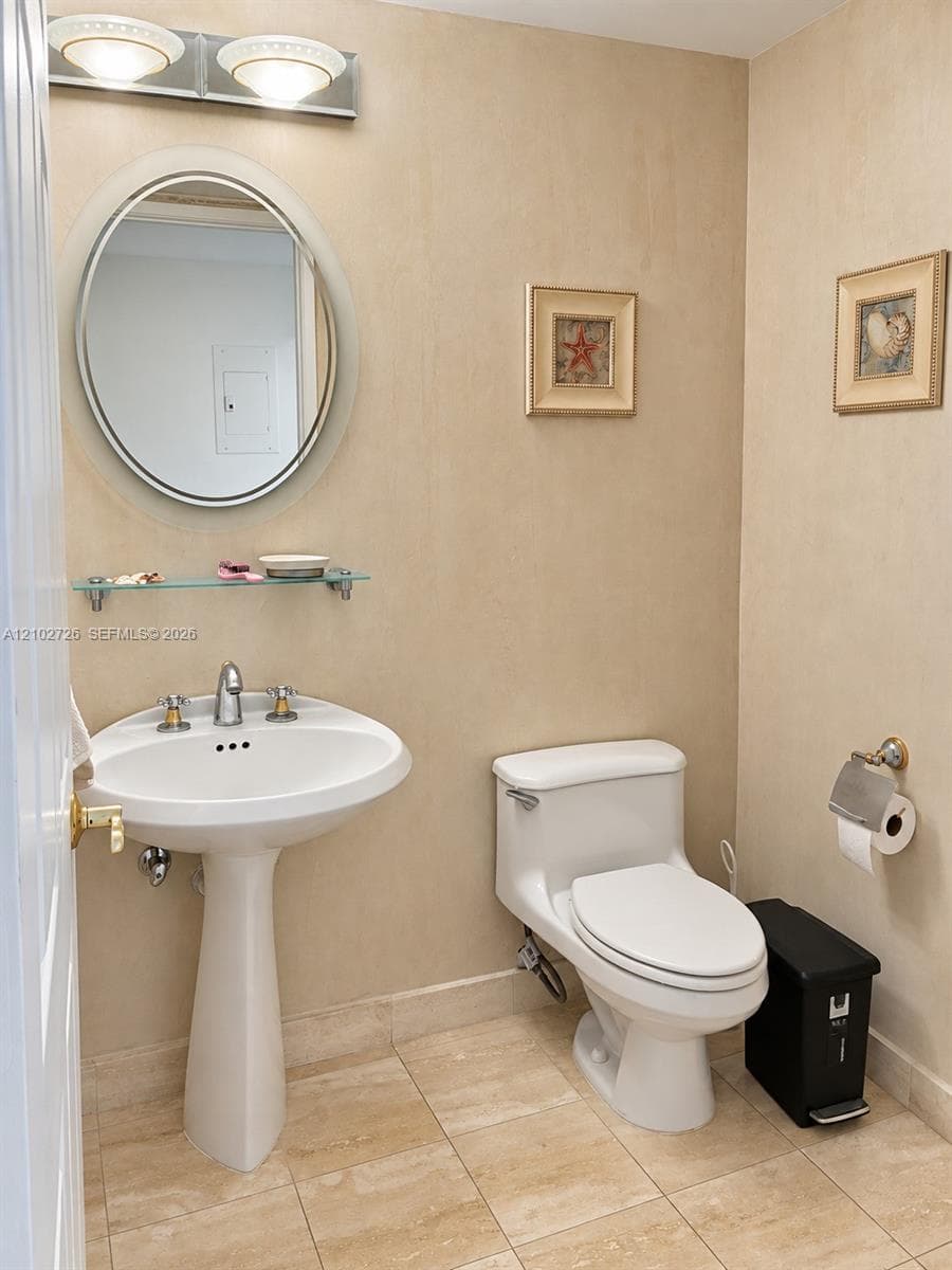 MILLENNIUM CONDO · #804 in Sunny Isles Beach - Photo 13