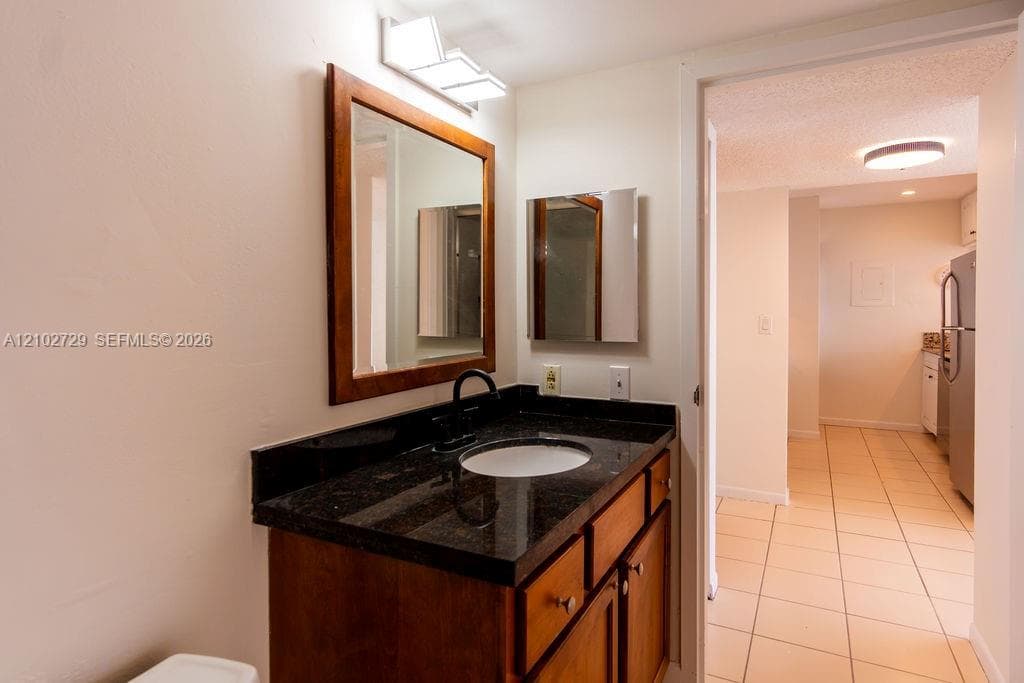 Grandview Palace · #PH124 in North Bay Village - Photo 16