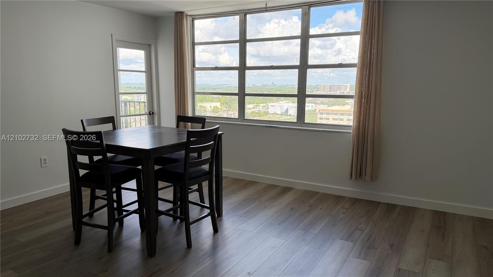 COMMODORE PLAZA CONDO · #2106 in Aventura - Photo 6