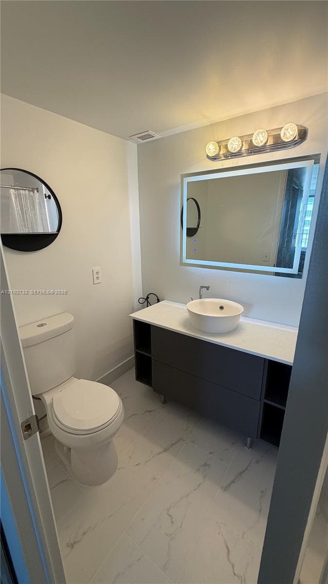 COMMODORE PLAZA CONDO · #2106 in Aventura - Photo 16