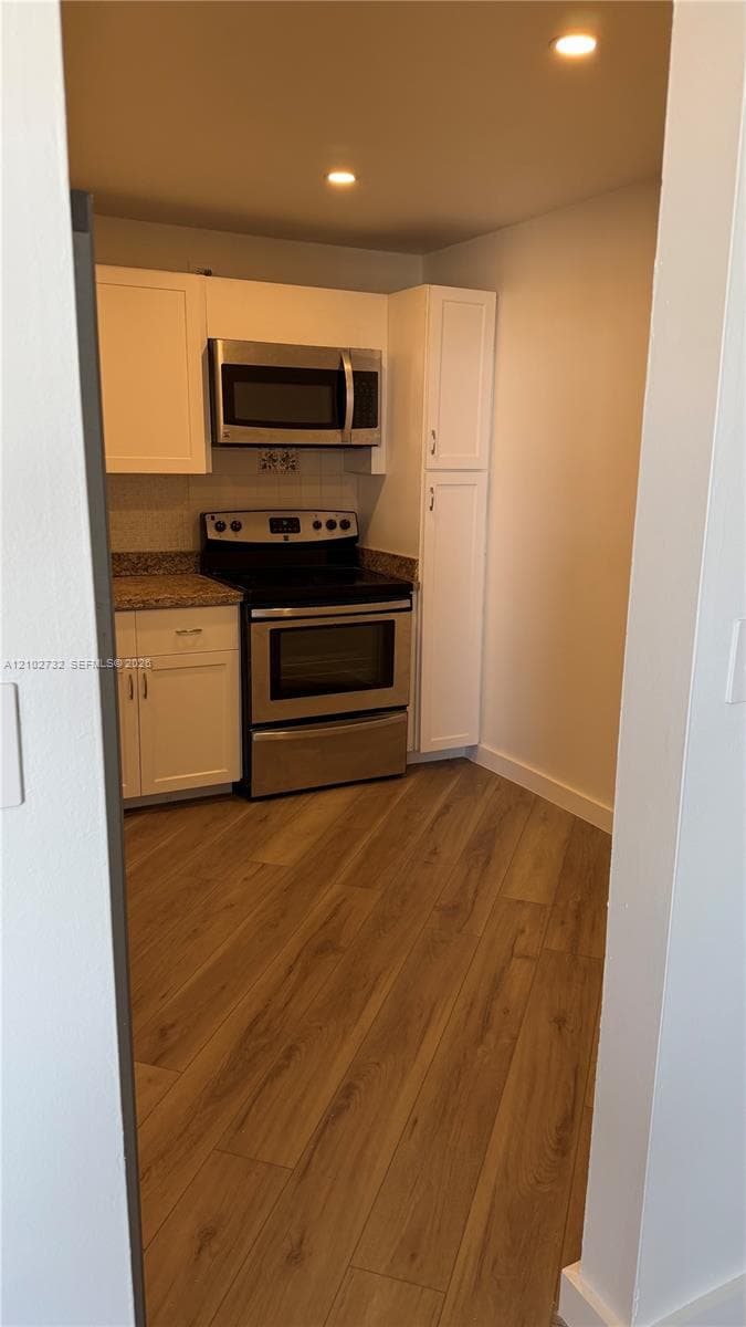 COMMODORE PLAZA CONDO · #2106 in Aventura - Photo 11