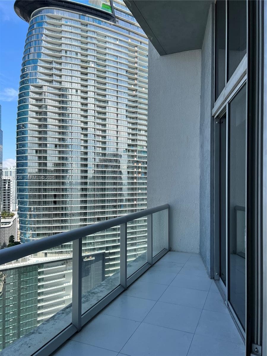 Icon Brickell I · #2804 in Miami - Photo 3