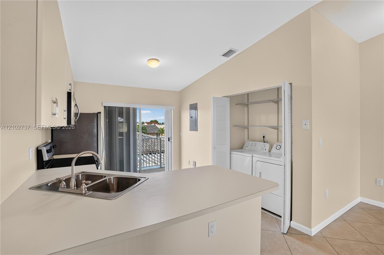6989 W 36th Ave #202 photo 9