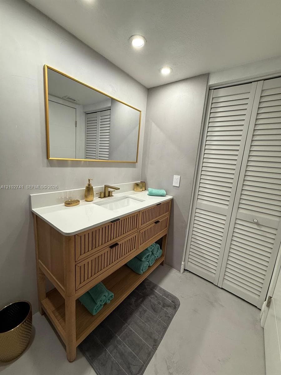 MARBELLA TOWER CONDO · #511 in Sunny Isles Beach - Photo 14