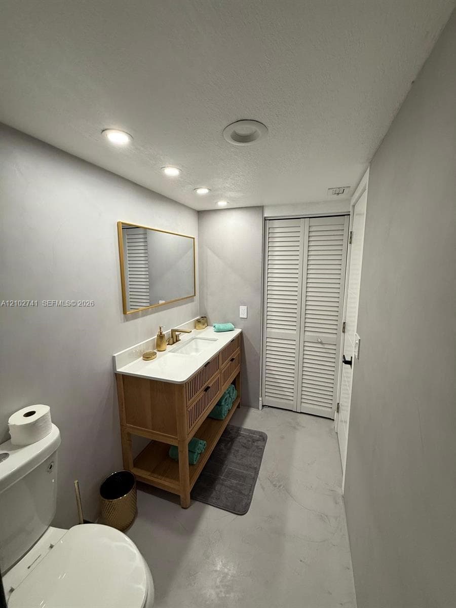 MARBELLA TOWER CONDO · #511 in Sunny Isles Beach - Photo 15