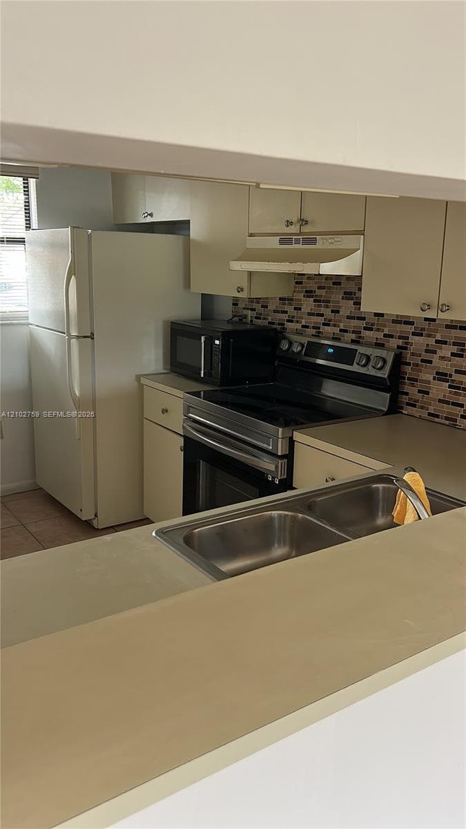 WEST FONTAINE CONDO · #107-6 in Miami - Photo 12