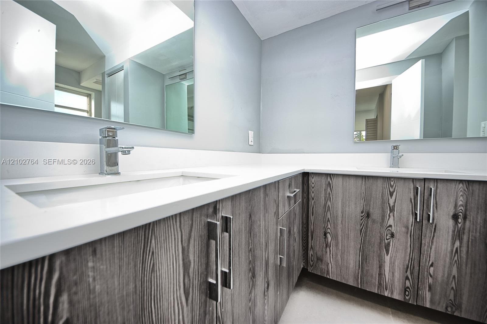JADE WINDS GROUP ALLAMAND · #309-1 in Miami - Photo 11