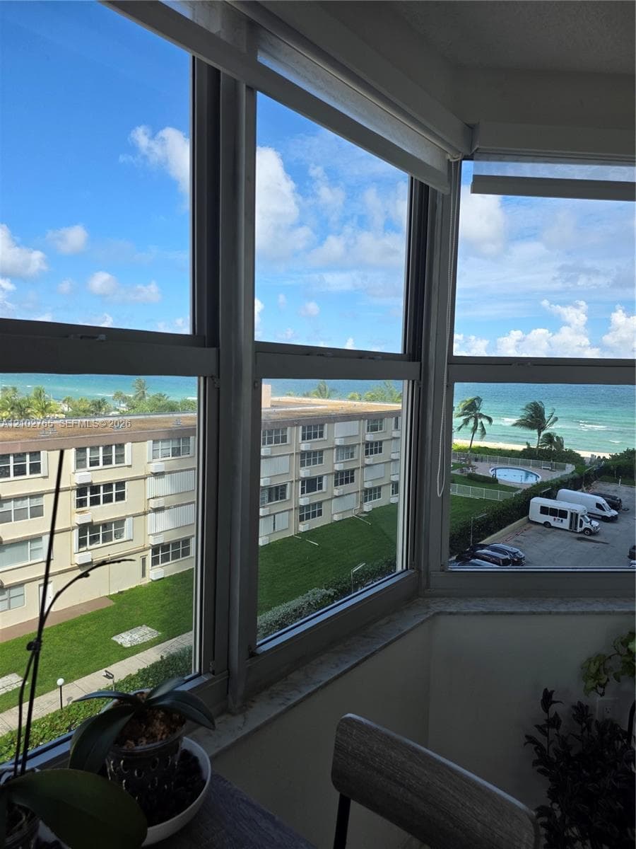 THE HEMISPHERES · #5F in Hallandale Beach - Photo 9