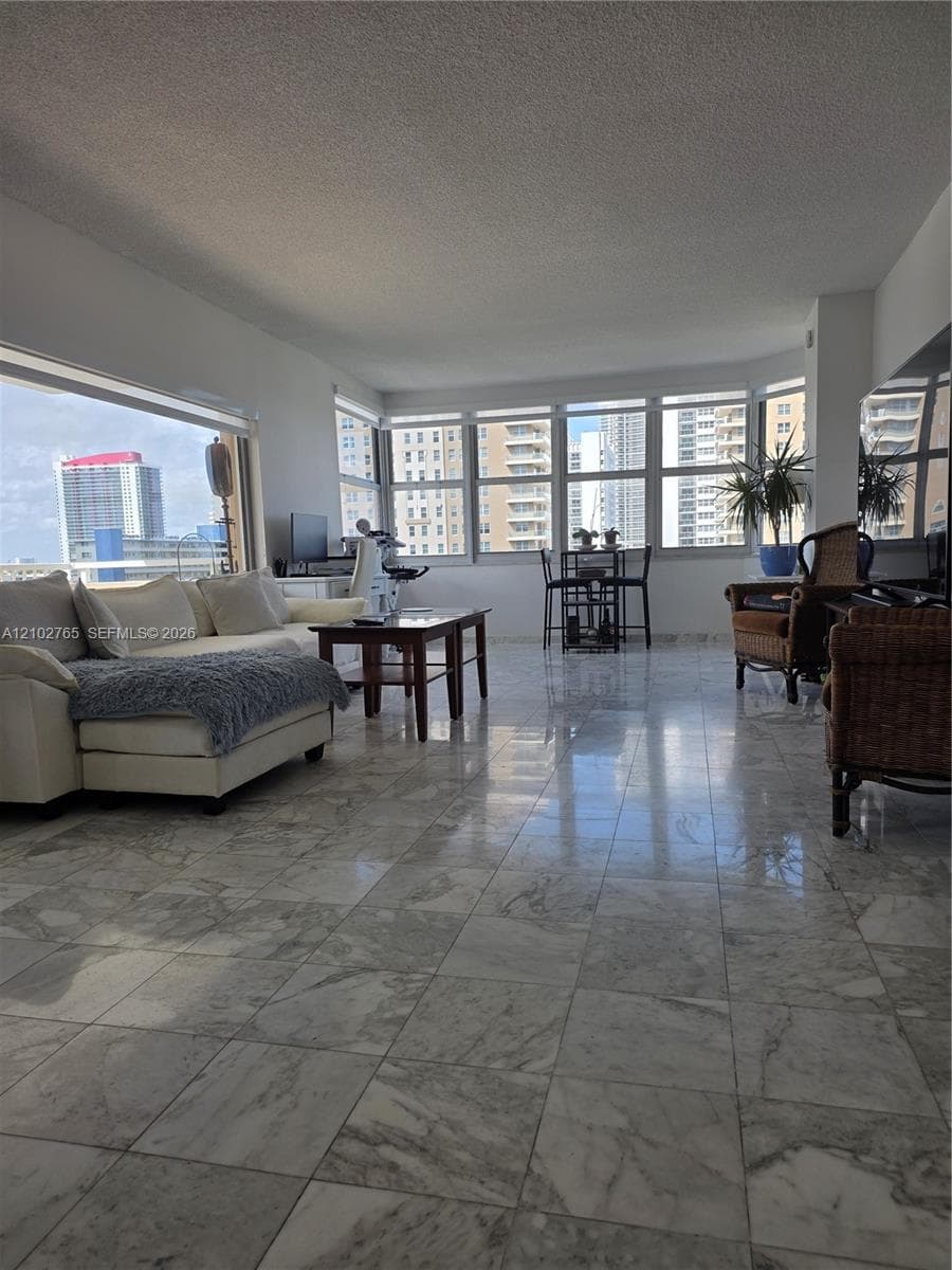 THE HEMISPHERES · #5F in Hallandale Beach - Photo 14