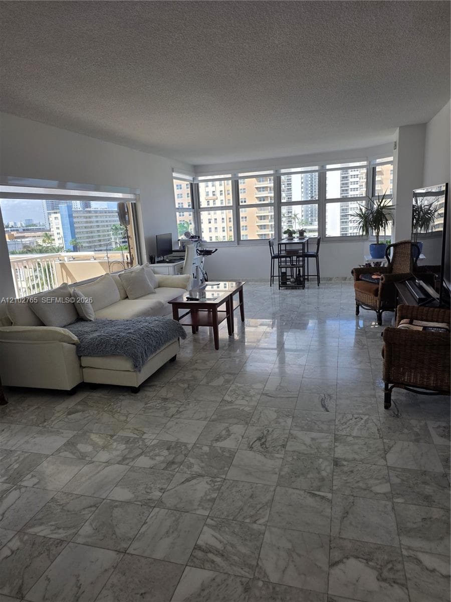 THE HEMISPHERES · #5F in Hallandale Beach - Photo 19