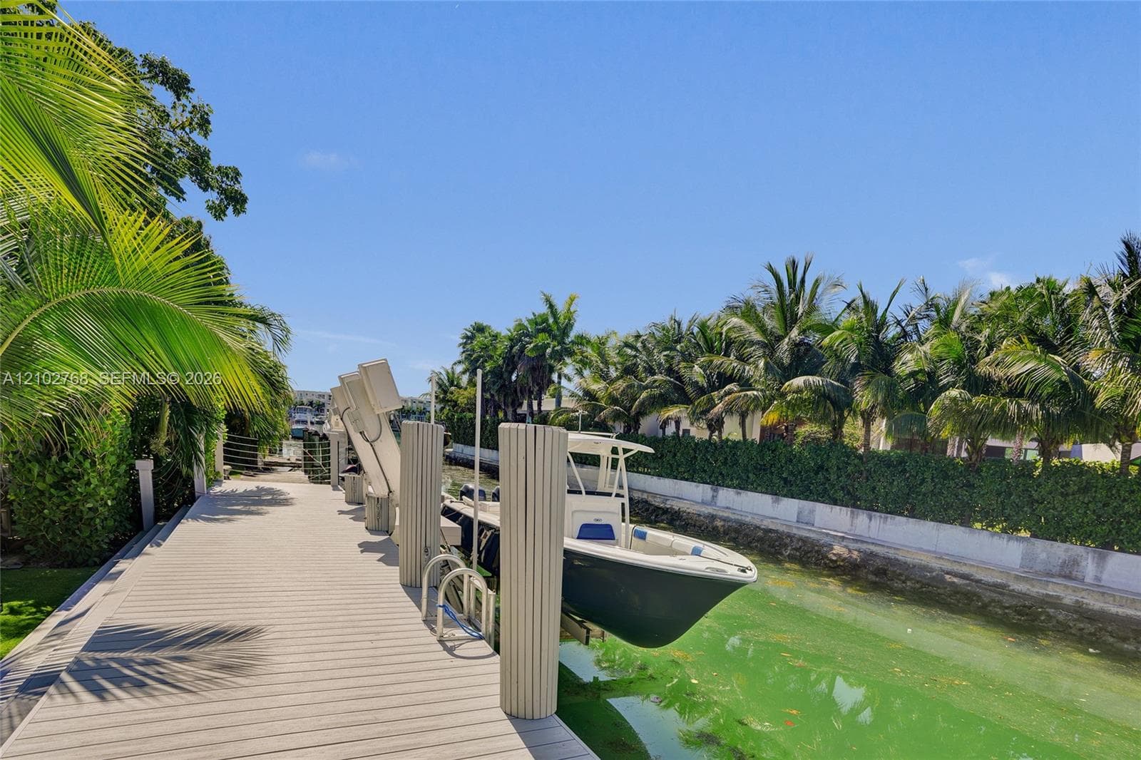 7640 Bayside Ln photo 34