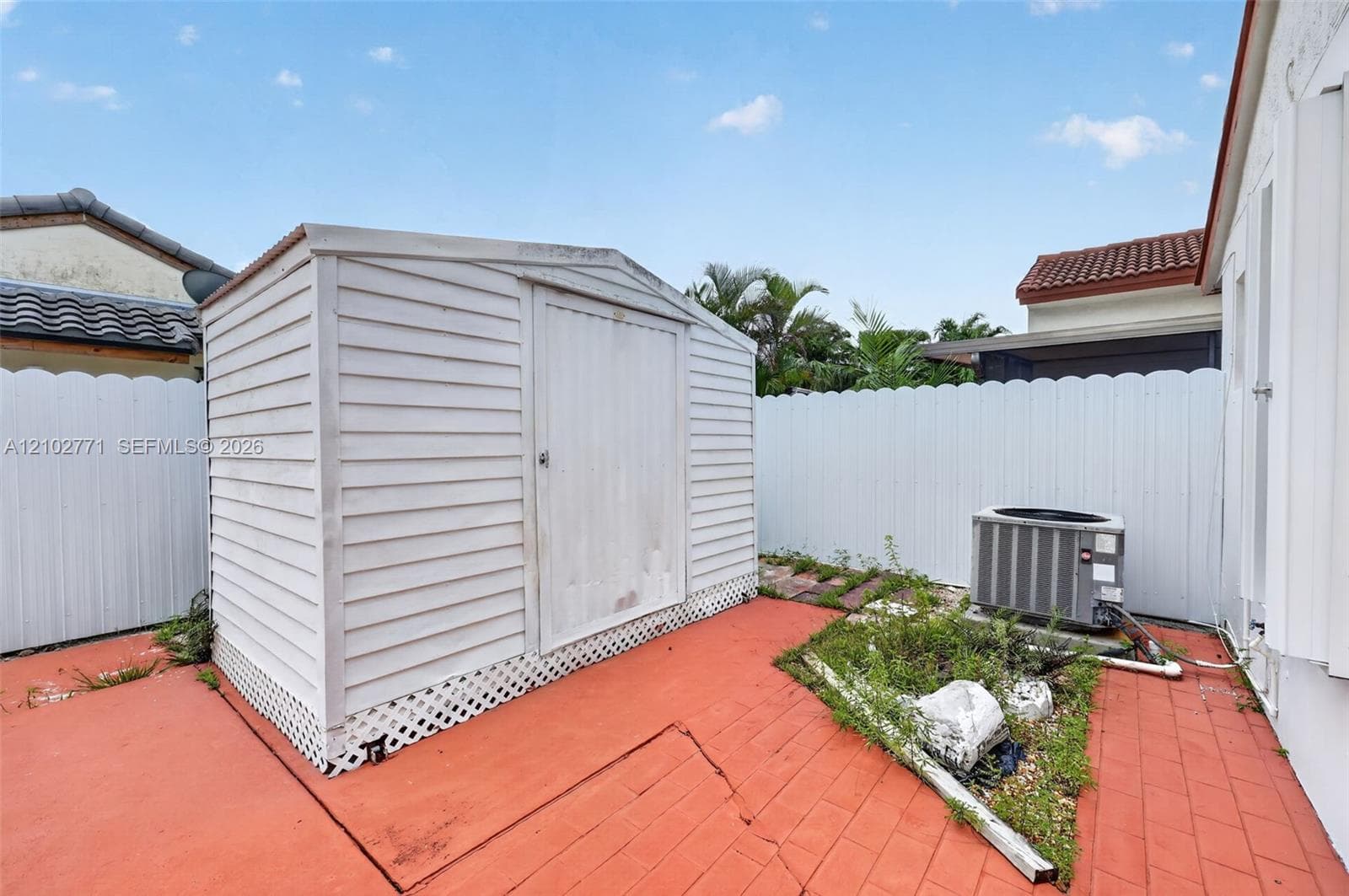 13440 SW 28 ST photo 41