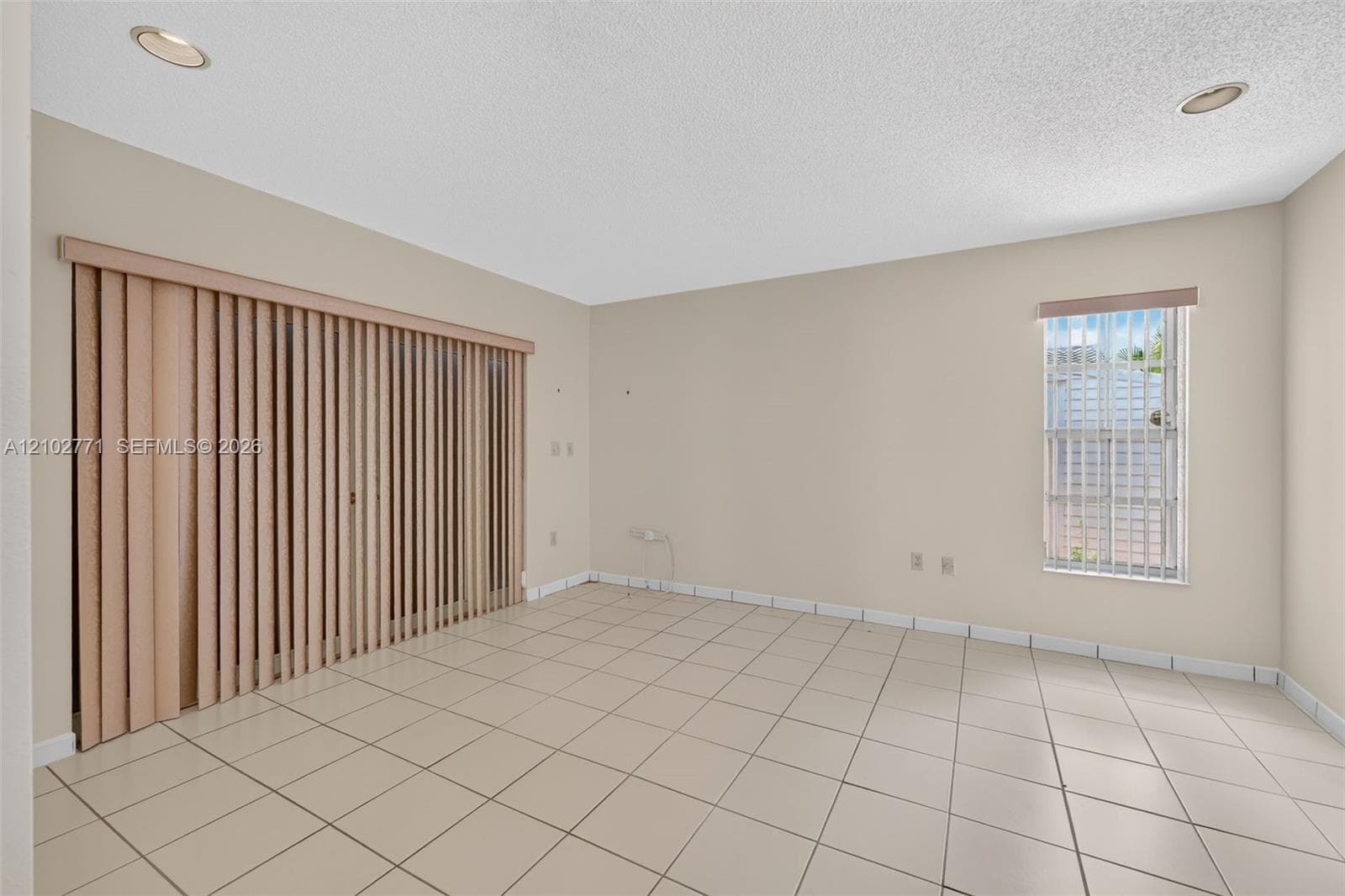 13440 SW 28 ST photo 18