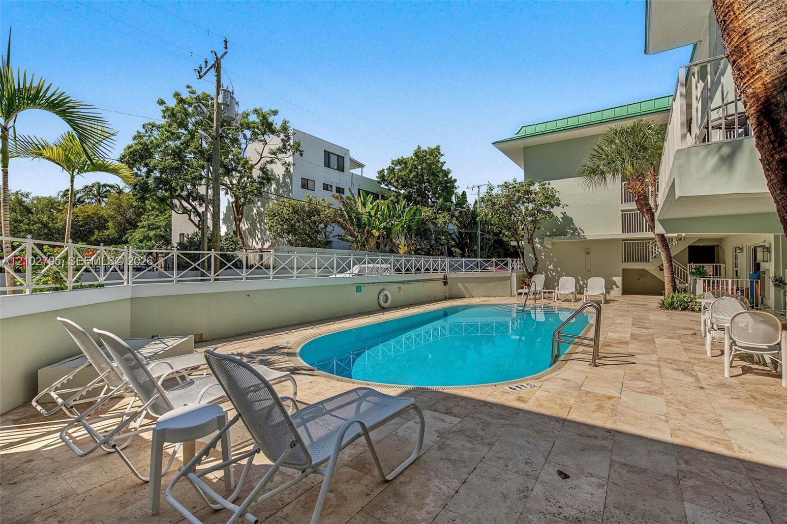 GOVERNORS LODGE ASSOC CON · #1B in Key Biscayne - Photo 19
