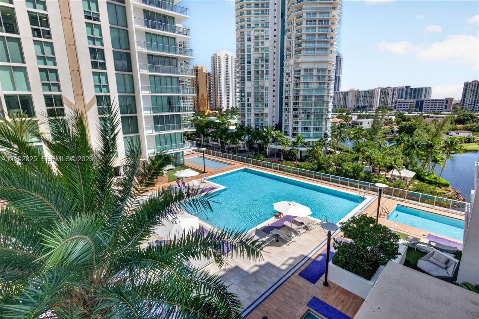 Parque Towers · #5-807 in Sunny Isles Beach - Photo 2