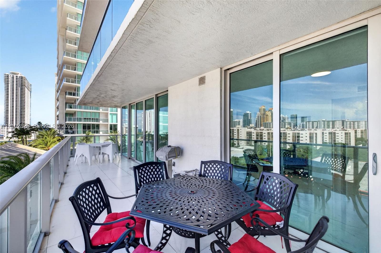 Parque Towers · #5-807 in Sunny Isles Beach - Photo 4