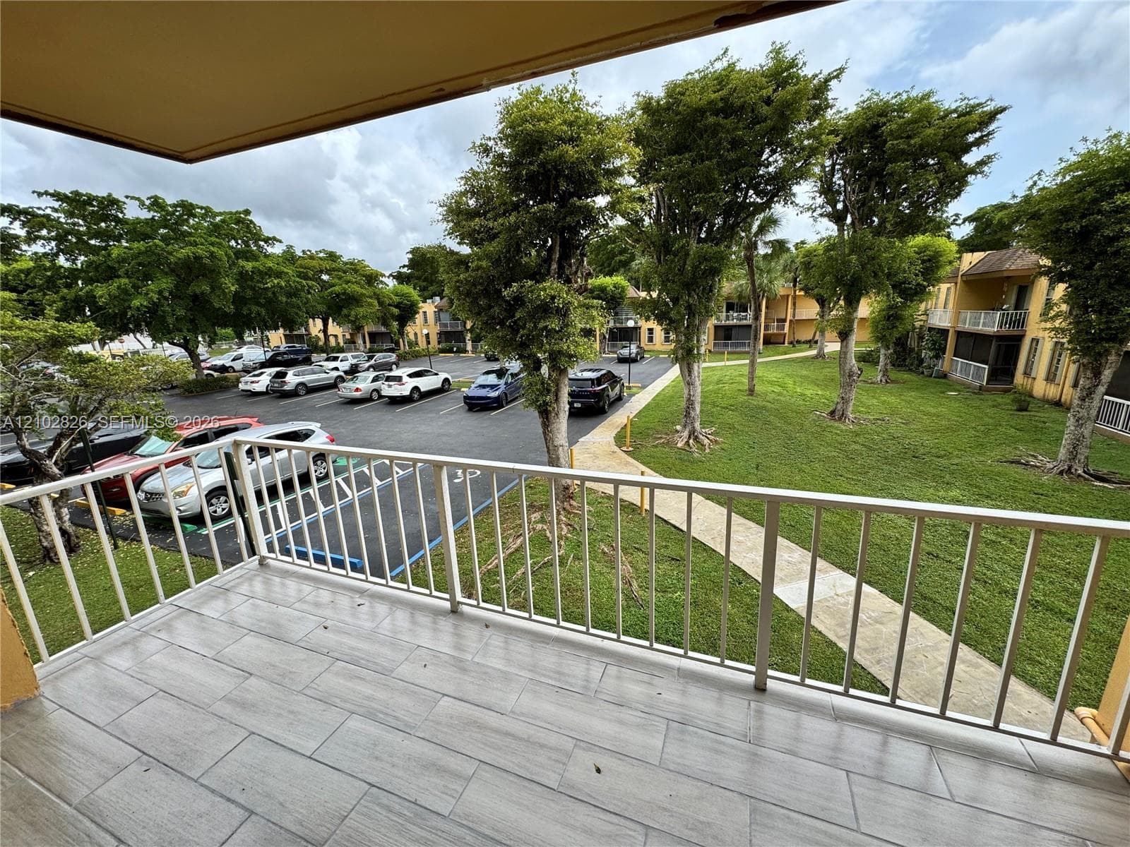 KENDALL HEIGHTS CONDO · #244 in Miami - Photo 5