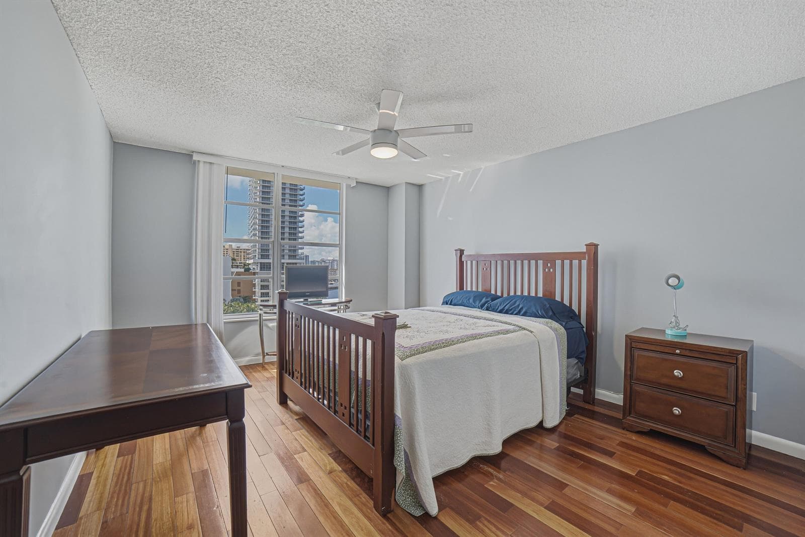 Bedroom2