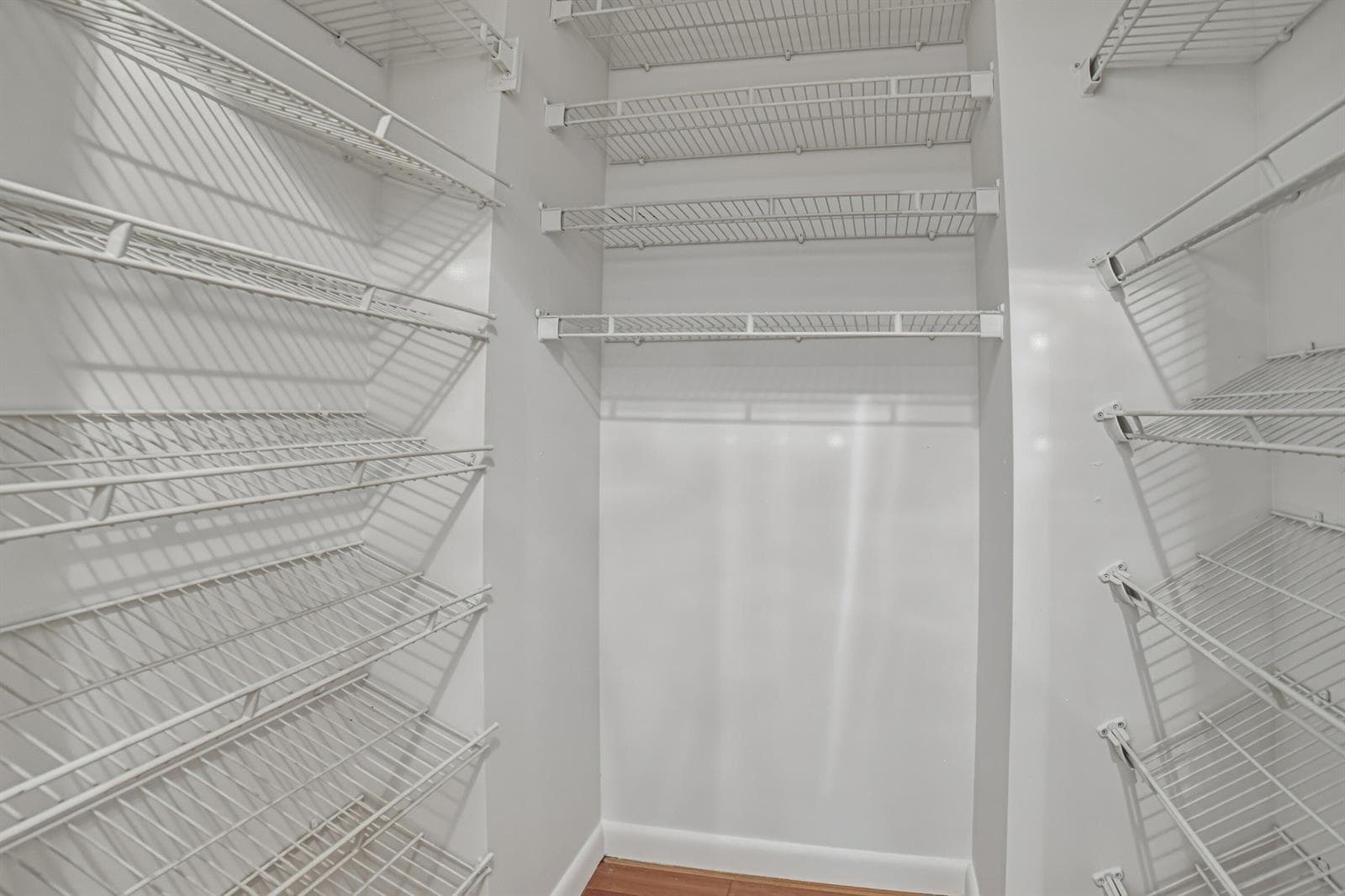 Bedroom1-Right Closet