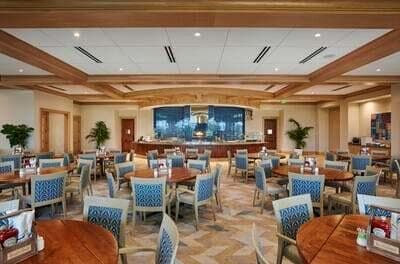 The_BallenIsles_Grille_Room_