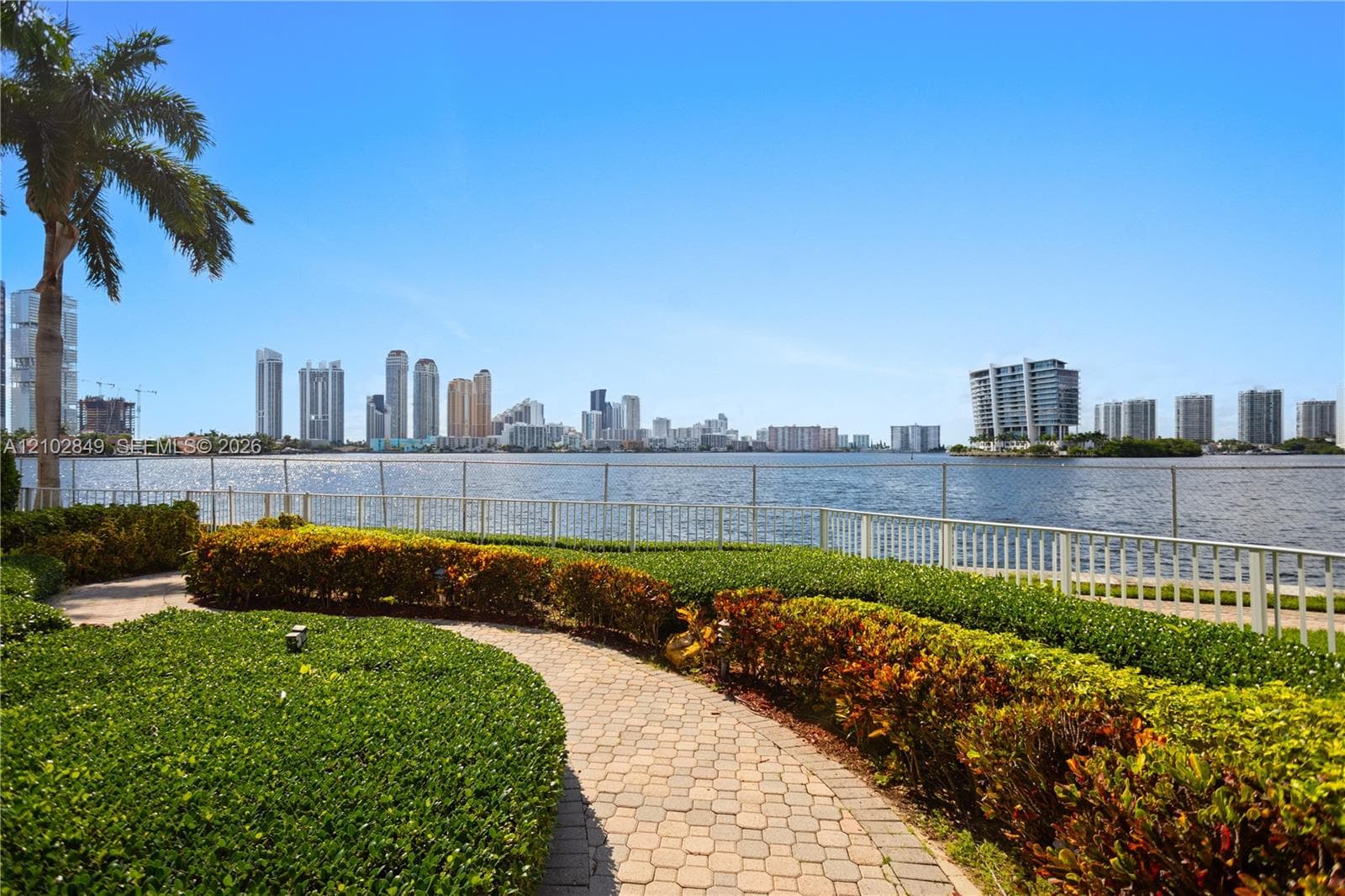Mystic Pointe Tower 300 · #PH-16 in Aventura - Photo 36