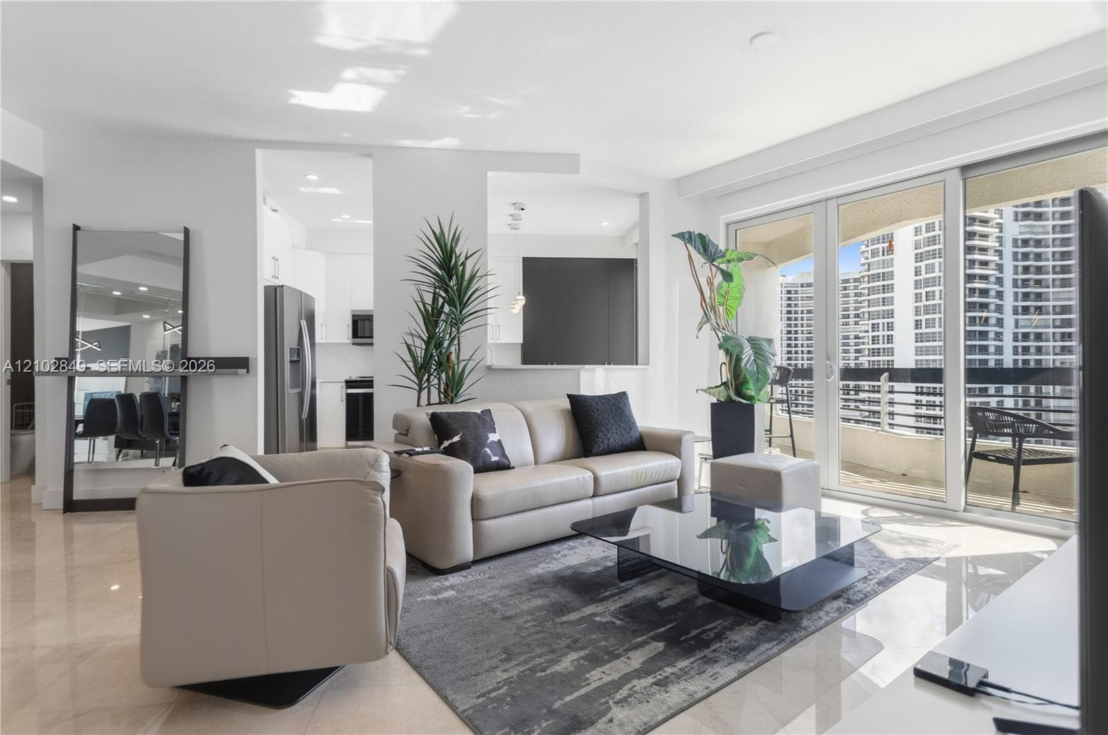 Mystic Pointe Tower 300 · #PH-16 in Aventura - Photo 14