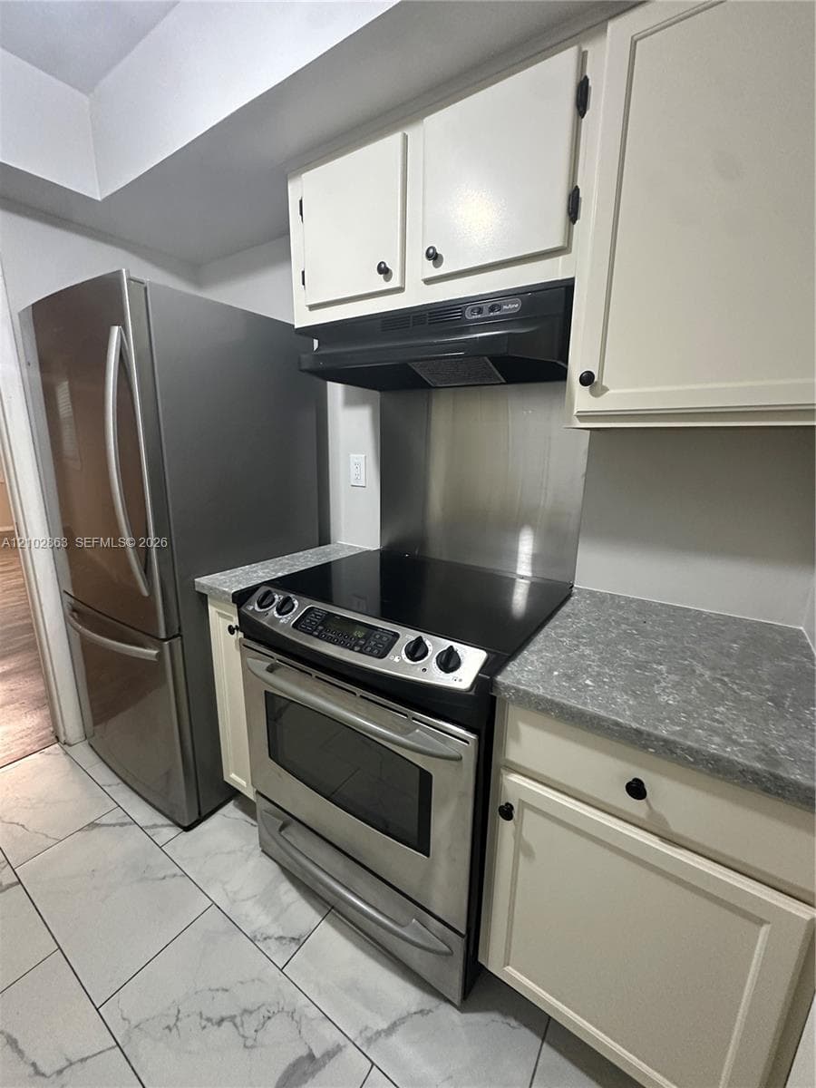 HAVEN HOUSE NO 1 CONDO · #202 in Pompano Beach - Photo 2