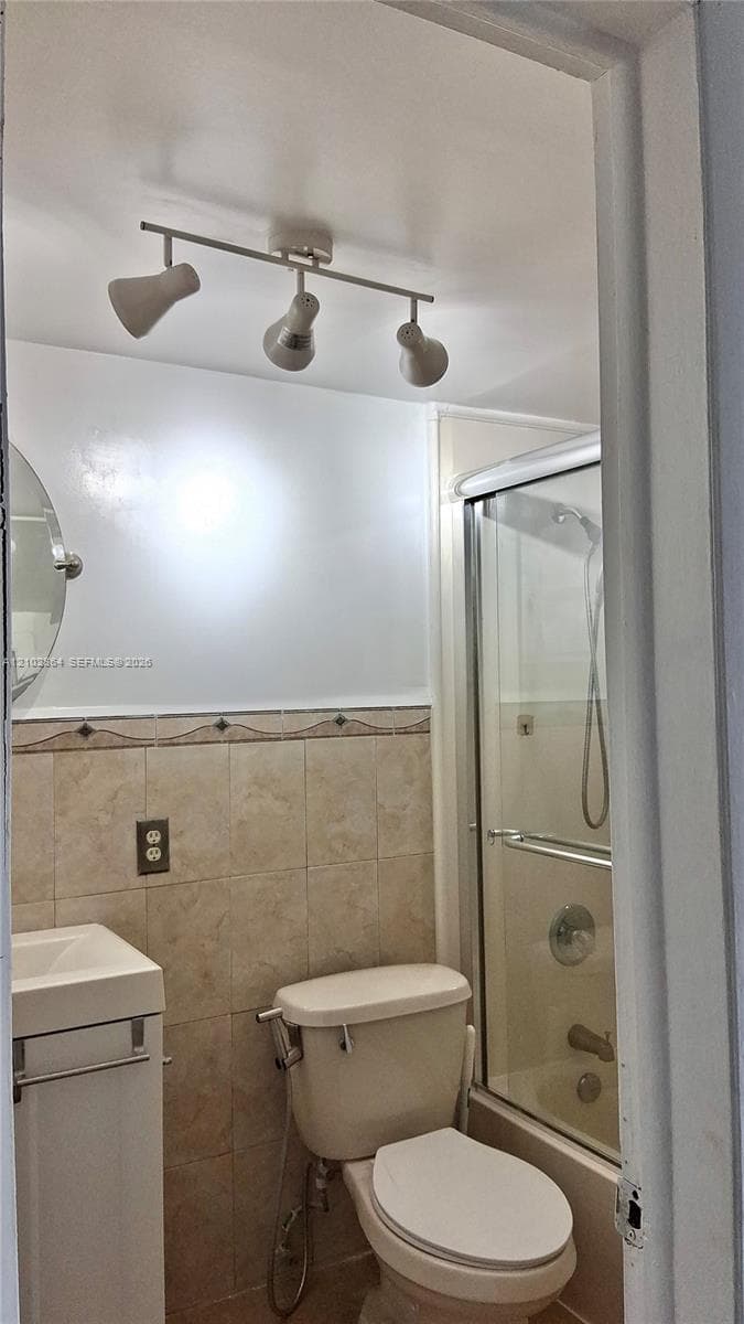 THE KENSINGTON CONDO · #221A in Hialeah - Photo 14