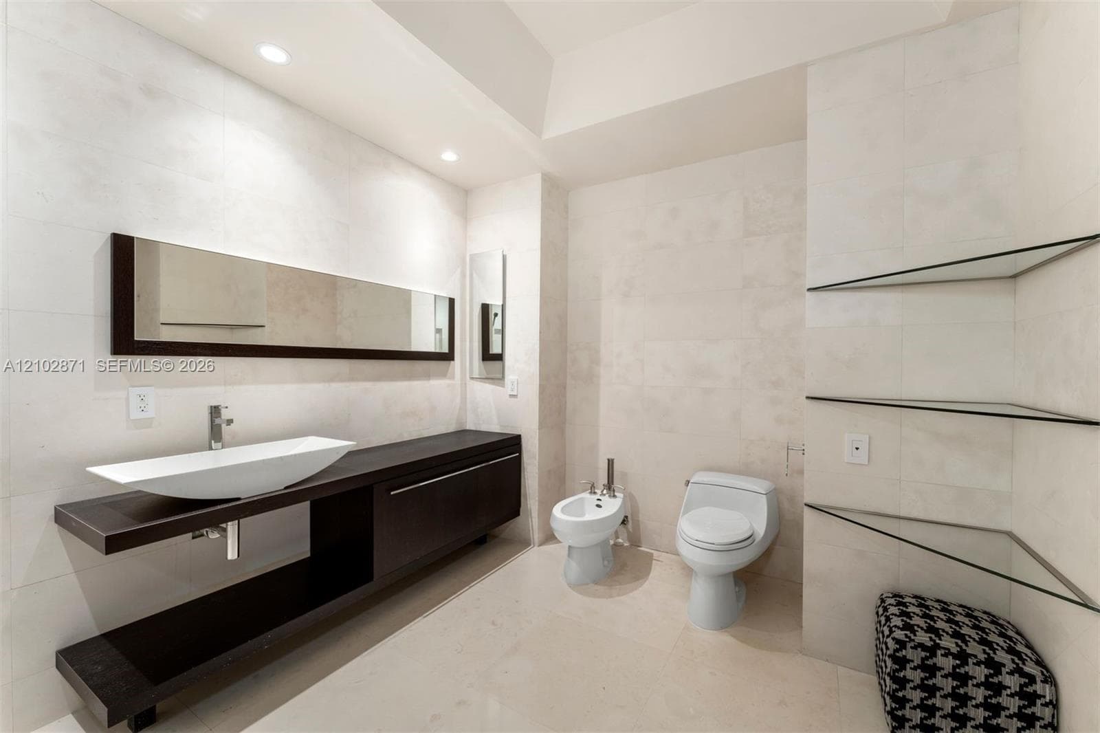 Turnberry Ocean Colony · #3404 in Sunny Isles Beach - Photo 32
