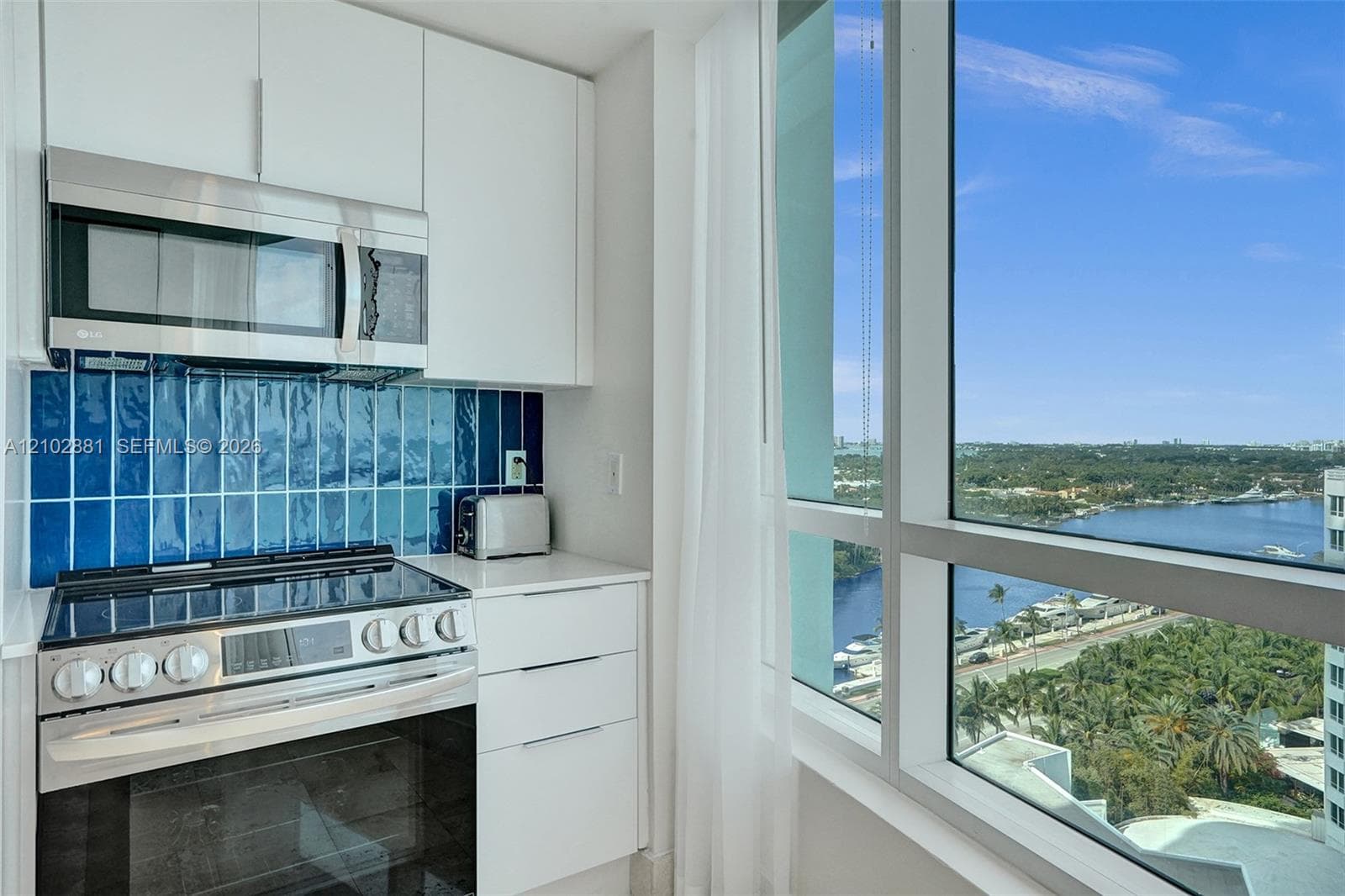 Fontainebleau Tresor · #1503 in Miami Beach - Photo 13