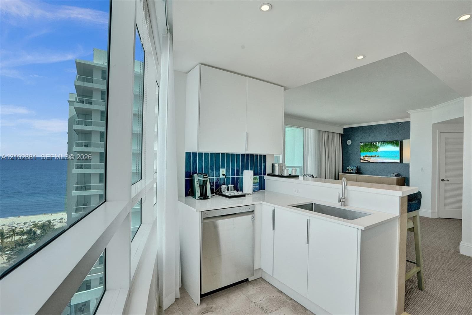 Fontainebleau Tresor · #1503 in Miami Beach - Photo 18