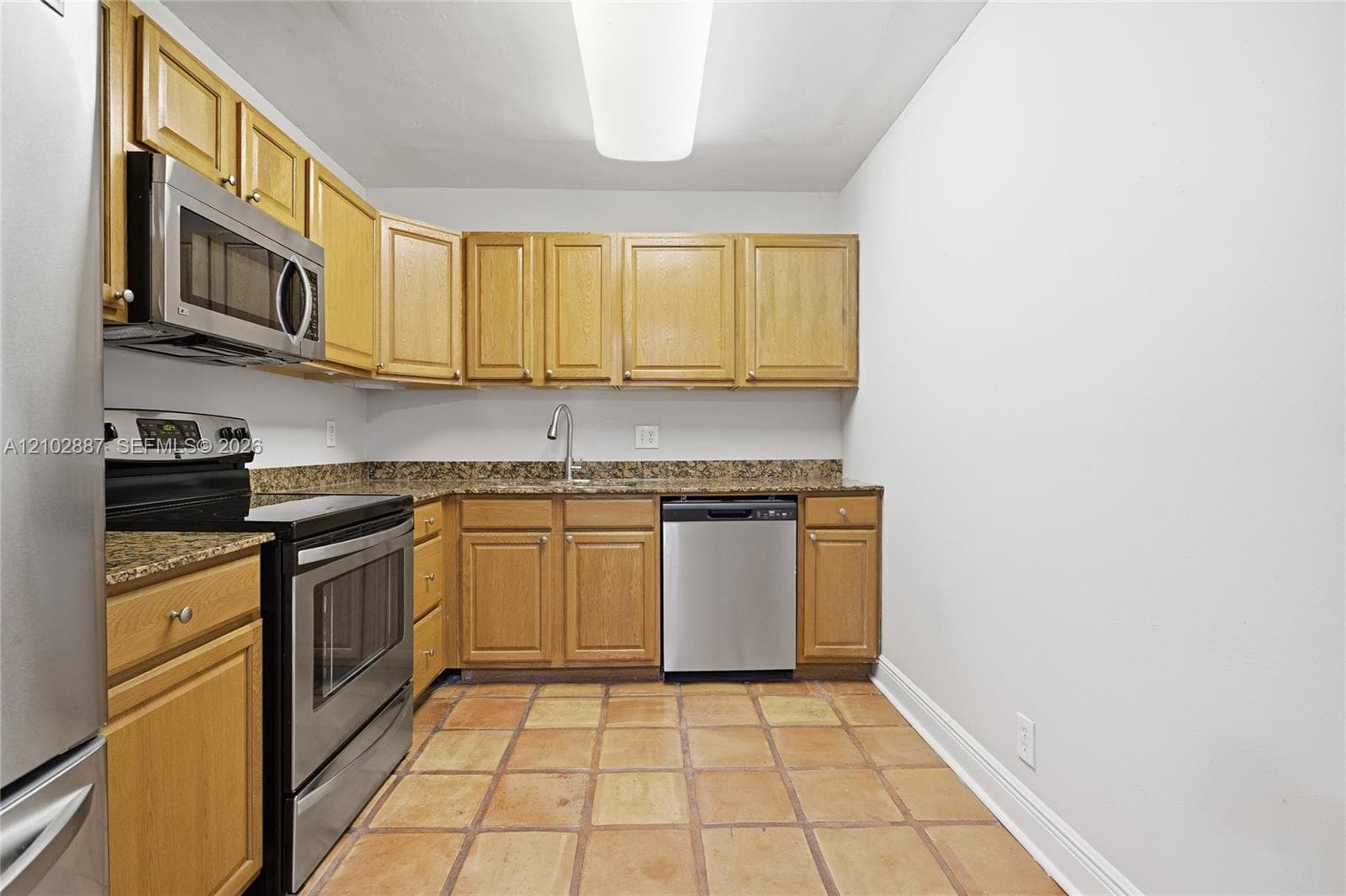 OLYMPUS CONDO PHASE · #415 in Hallandale Beach - Photo 9