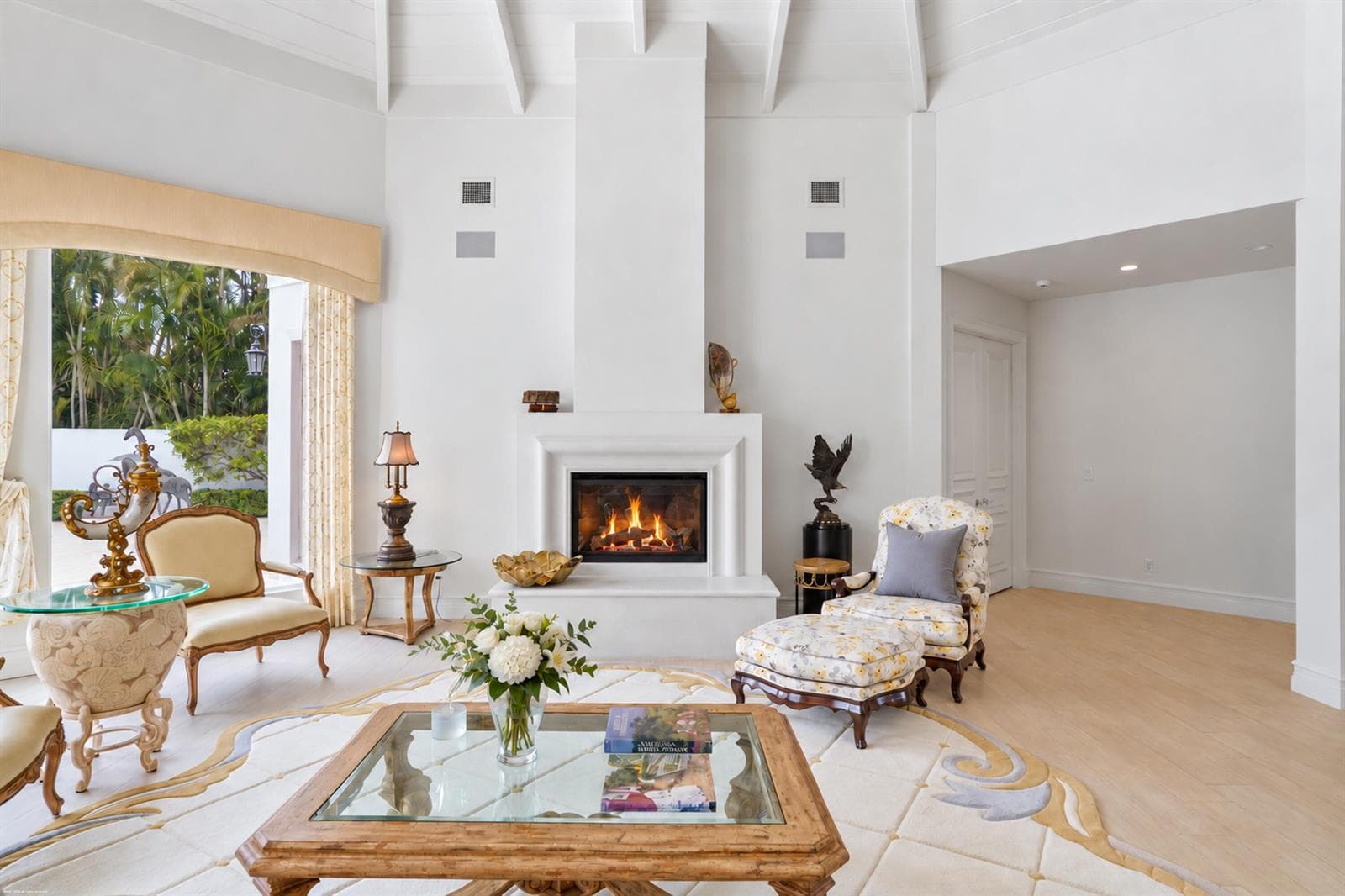 Living Room w/Fireplace