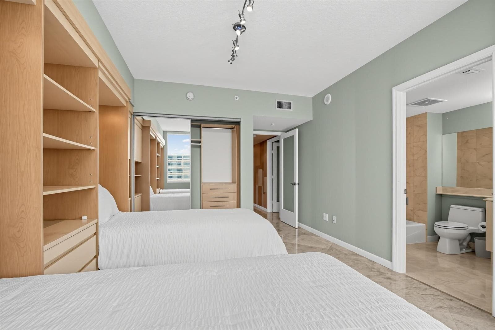 Guest Suite