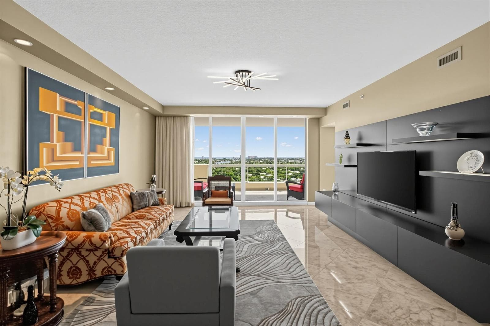 Living Room has gorgeous view
