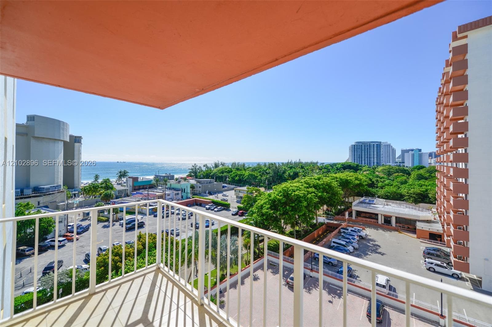 CARLTON TOWER CONDO · #8D in Fort Lauderdale - Photo 10