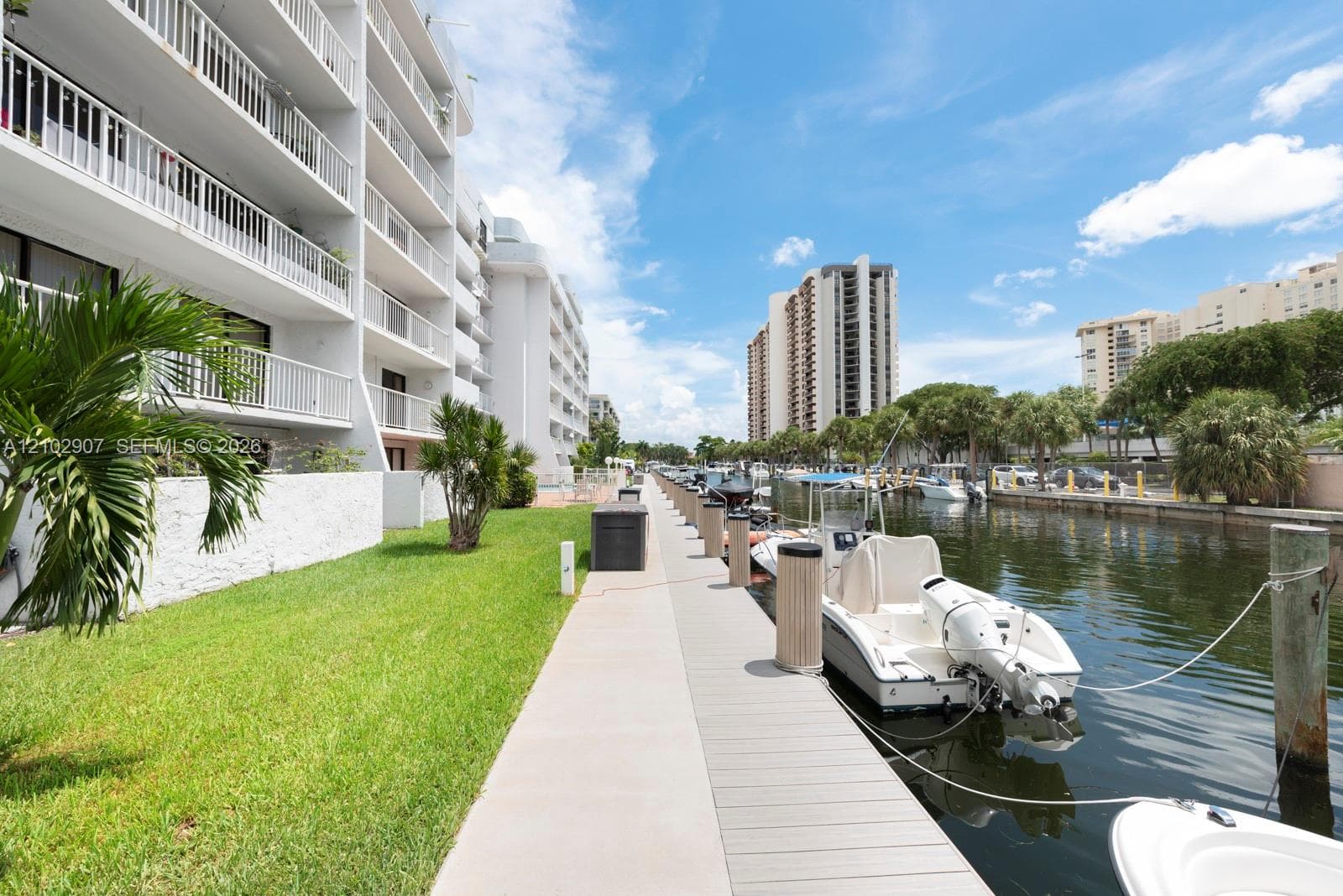 CRICKET CLUBHOUSE CONDO · #503 in Miami - Photo 3