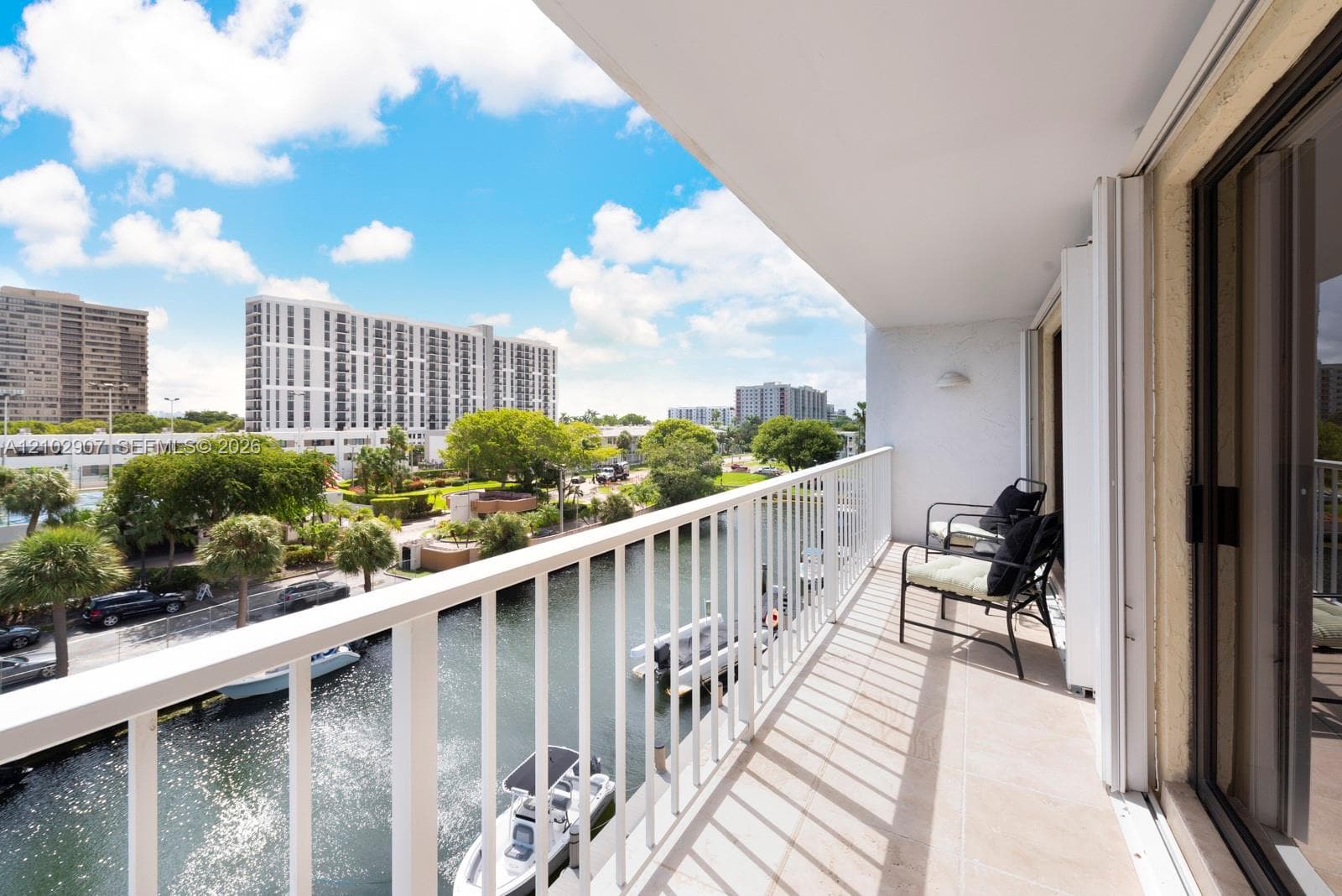 CRICKET CLUBHOUSE CONDO · #503 in Miami - Photo 5