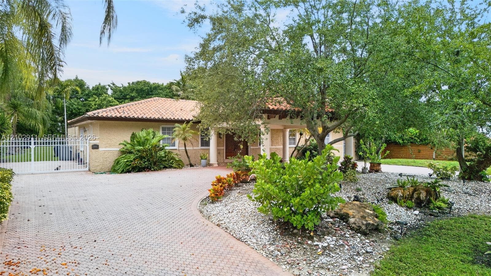 14640 Snapper Dr photo 3