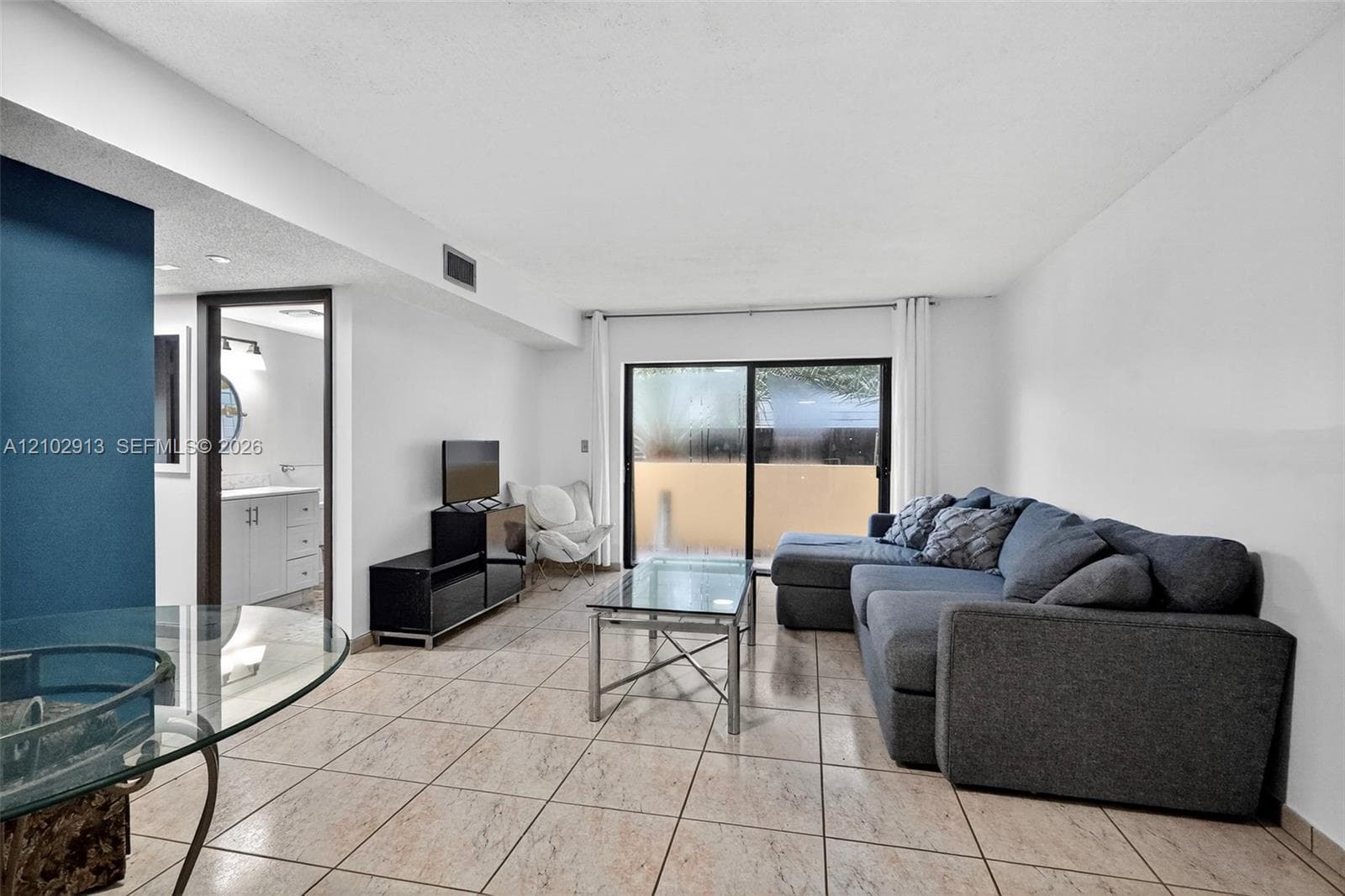 Ocean View Plaza · #303 in Miami Beach - Photo 7