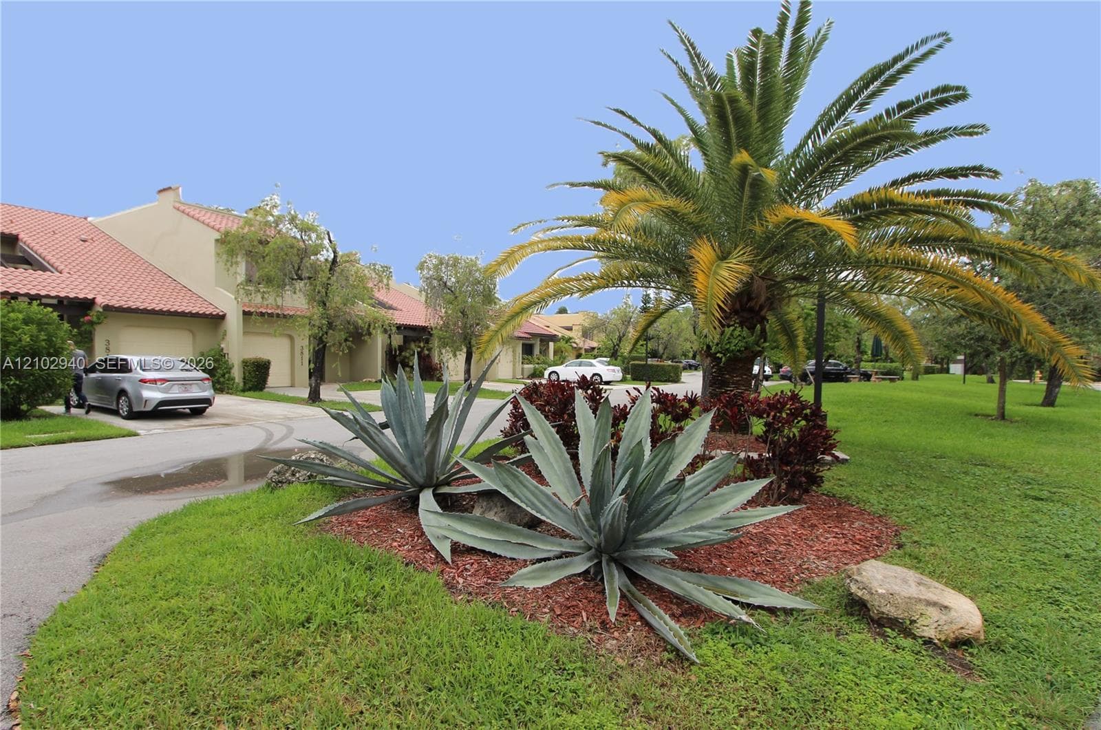 COSTA DEL SOL · #D-77 in Doral - Photo 5