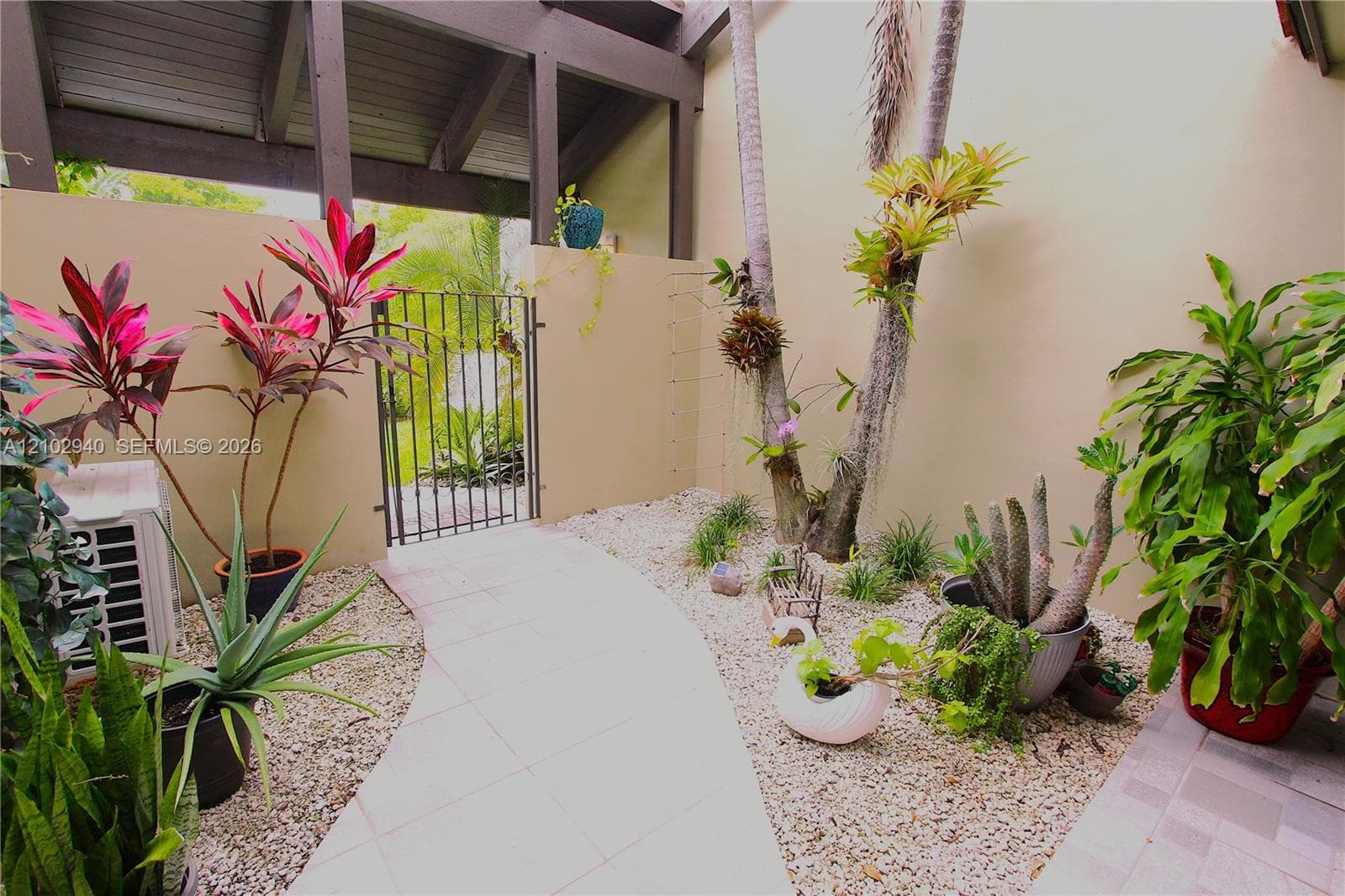 COSTA DEL SOL · #D-77 in Doral - Photo 41